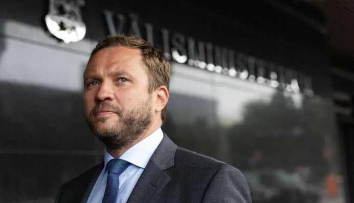 Глава МЗС Естонії назвав повідомлення про напругу на кордоні з РФ 