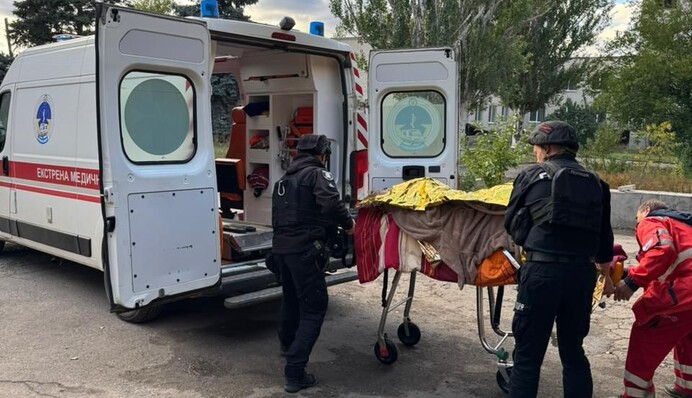 В Константиновке в результате удара БпЛА погибли два человека, еще трое пострадали