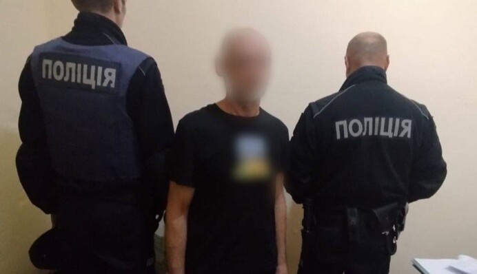 На Київщині чоловік до смерті побив свою співмешканку