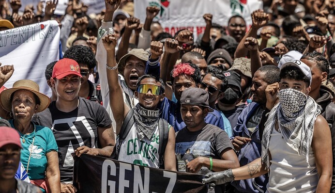Парламент Мадагаскару оголосив імпічмент президенту Андрі Радзуеліні на тлі протестів