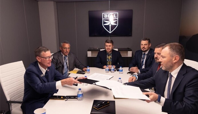 Україна підписала меморандум про співпрацю з американським виробником гелікоптерів Bell Textron