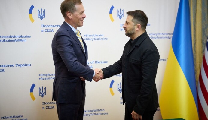 Зеленский в США обсудил укрепление ПВО и дальнобойные возможности с производителем Patriot