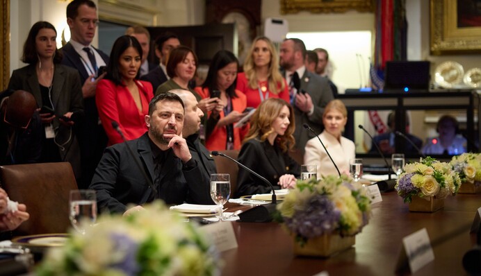 Зеленський обговорив із провідними аналітиками США кроки, що можуть наблизити гарантований мир