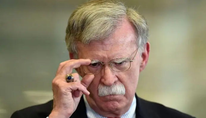 Бывший советник Трампа Болтон попал под расследование из-за возможного разглашения секретных данных