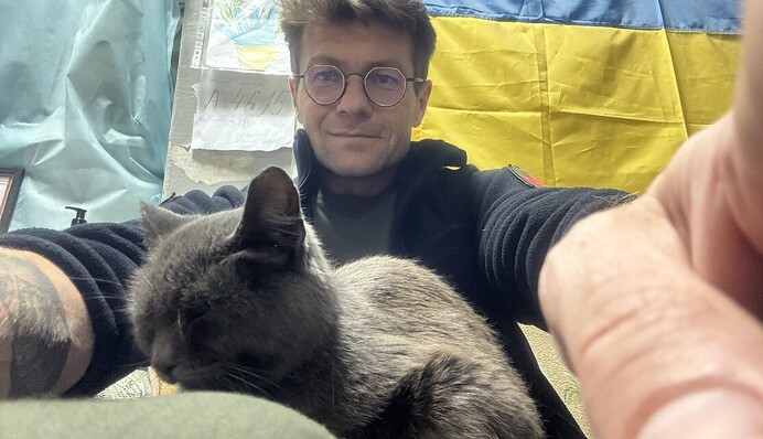 Бывший министр здравоохранения Литвы помогал медикам на передовой Украине