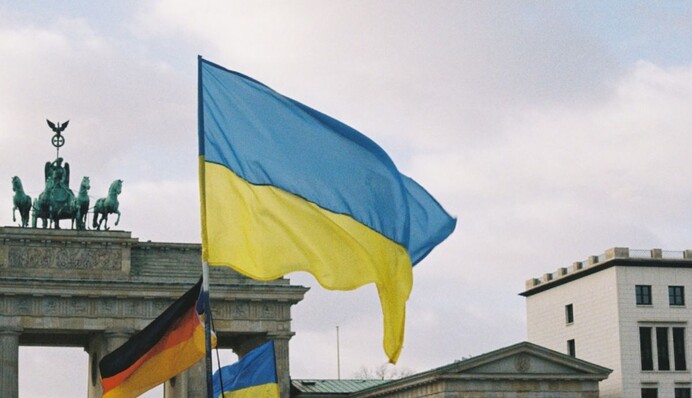 У Німеччині зафіксували сотні випадків, коли угорці видавали себе за біженців з України — Welt