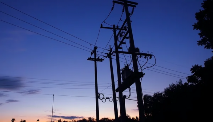 Россияне ночью снова ударили по энергообъектам Черниговской области – новые отключения