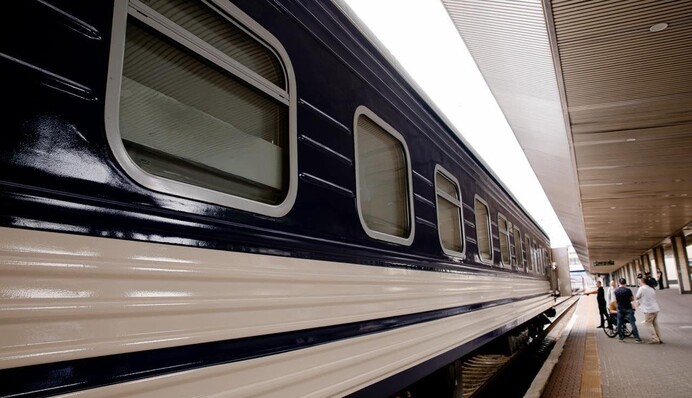 Через обстріл пошкоджена залізниця на Сумському напрямку – потяги затримуються