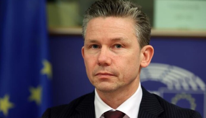 Міністр оборони Швеції: Європі треба перейти у 