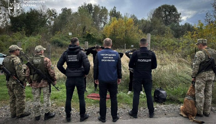 На Закарпатті викрили масштабну мережу незаконного переправлення людей через кордон