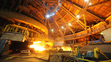 Прибыль одной из крупнейших металлургических компаний России резко сократилась