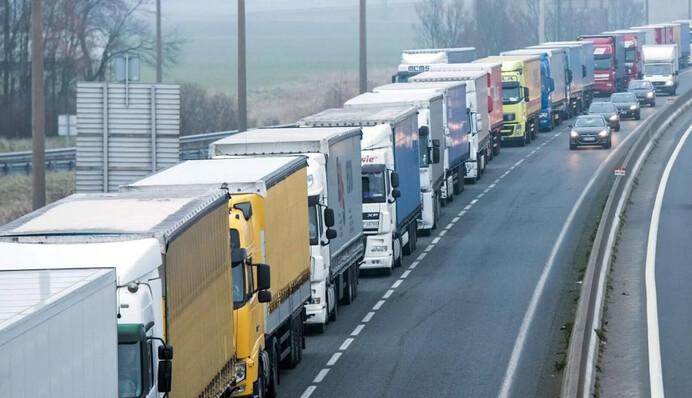 Навесні Україну чекає транспортна криза через нестачу водіїв - експерт