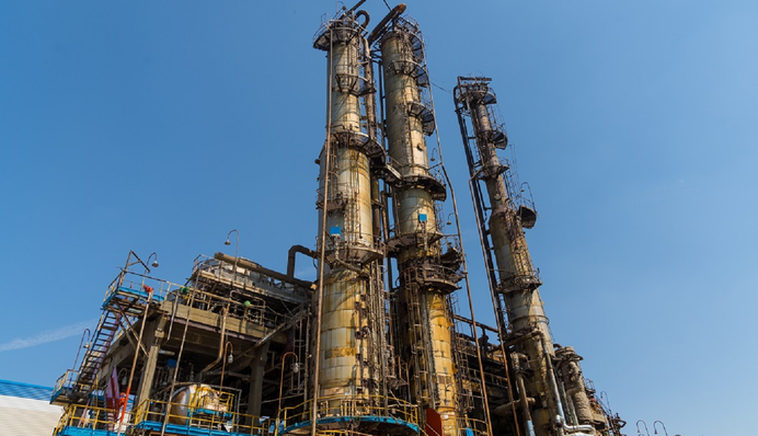 Оренбурзький газопереробний завод у РФ призупинив постачання газу з Казахстану після атаки українських дронів — Reuters