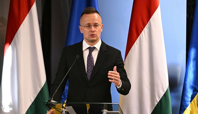 Венгрия не планирует блокировать 19-й пакет санкций ЕС против России - Сиярто