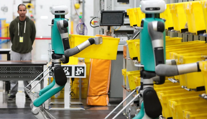 Более полумиллиона работников Amazon в США заменят работы - New York Times