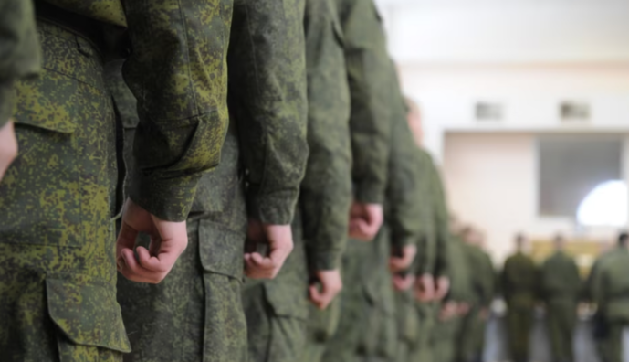 У РФ буксує поповнення контрактників – найбільші проблеми у Якутії