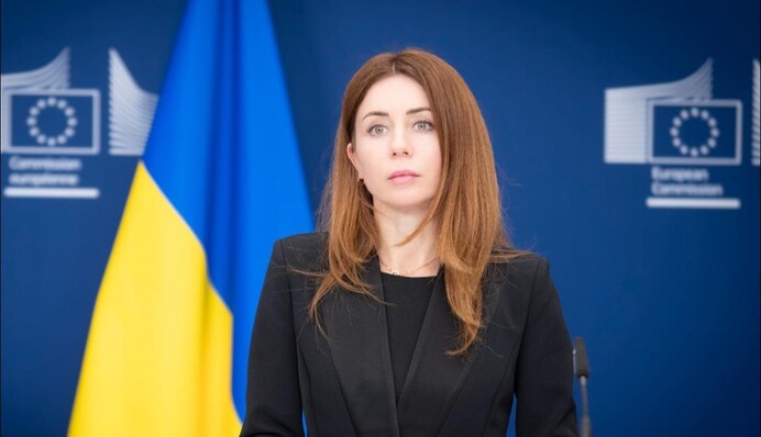 Работы продолжаются круглосуточно: в Минэнерго дали прогноз по возобновлению энергообъектов