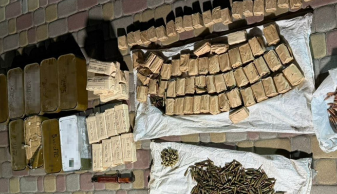 В Украине раскрыли очередную схему торговли «трофейным» оружием – задержаны 9 человек