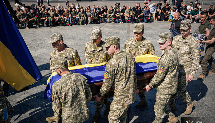 Верховная Рада утвердила порядок перезахоронения погибших военных