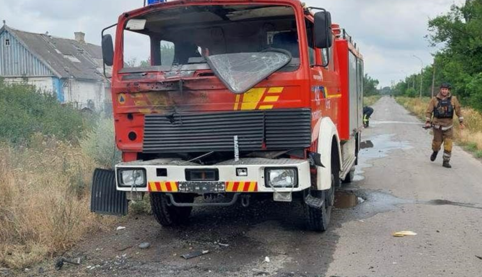 У Запорізькій області дрон влучив в авто ДСНС: є постраждалий