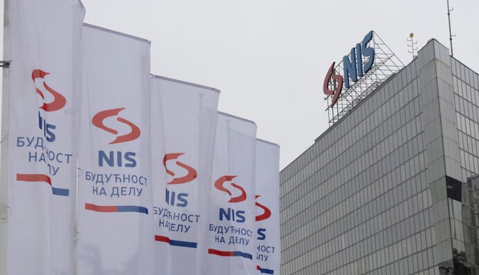 Единственный НПЗ в Сербии оказался на грани остановки из-за санкций США — Reuters