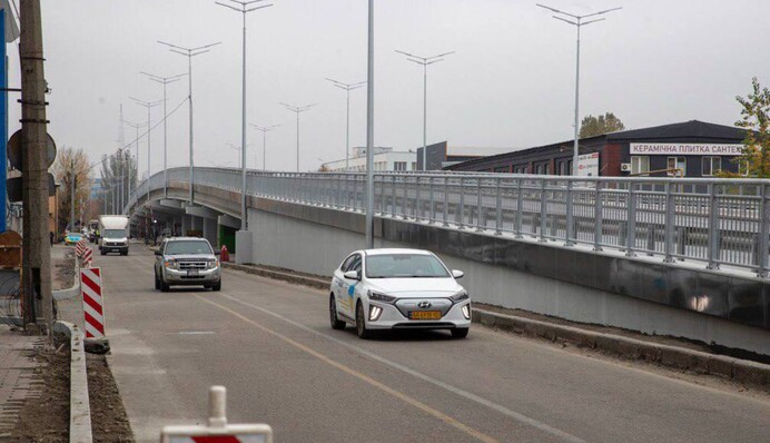 В столице запустили движение через обновленный мост на Новоконстантиновской