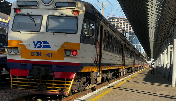 Россияне пытались атаковать дроном пассажирский поезд Львов — Краматорск