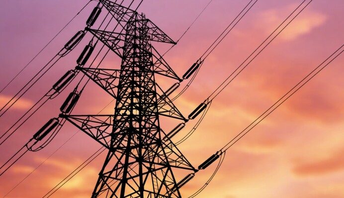 Жители Чернигова получили электроэнергию после отключения