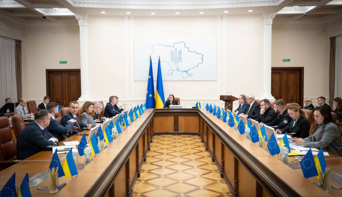 Кабмин запускает механизм компенсации военных рисков для бизнеса