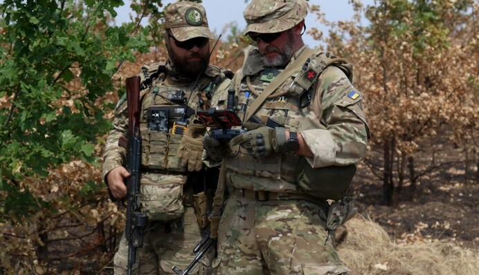 Россияне безуспешно пытаются форсировать Днепр: военный рассказал о ситуации в Херсонской области