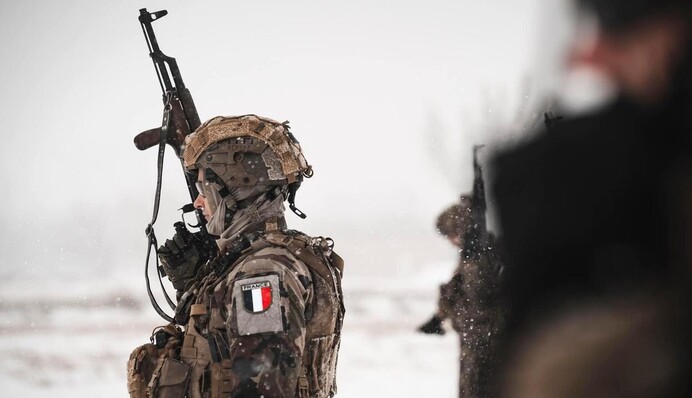 Франція готова розгорнути війська в Україні у 2026 році — генерал Шиль