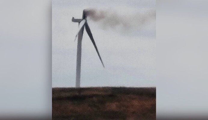 Росіяни вдарили безпілотником по вітряку у Краматорську
