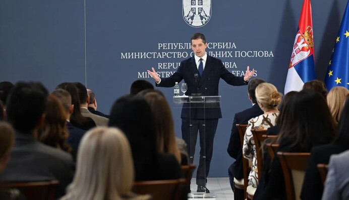 В Сербии заявили, что Белград готов принять мирные переговоры между Украиной и РФ