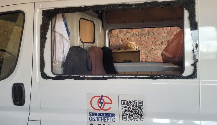 Понад мільйон людей щотижня шукають підтримку у ChatGPT у питаннях самогубства