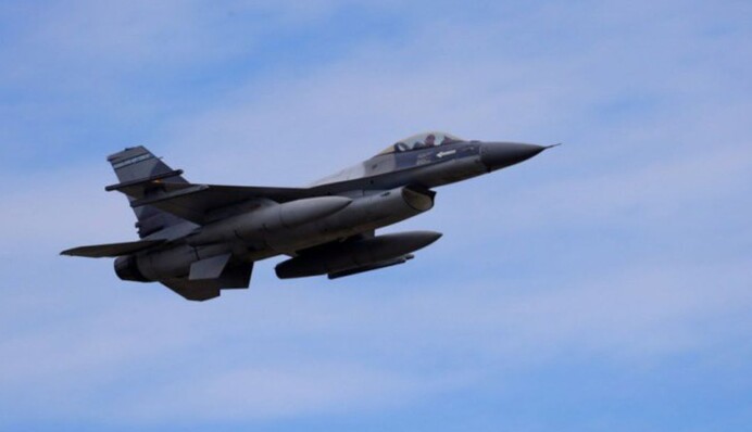 Польша поднимала истребители из-за массированной российской атаки на Украину