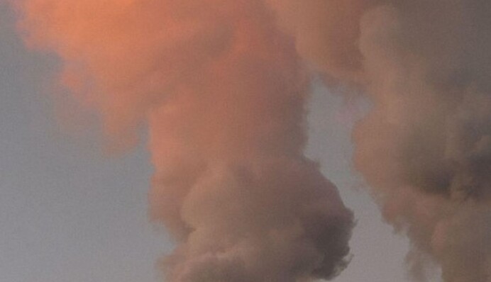 Россияне обстреляли Днепровский район Херсона: есть погибшие и раненые