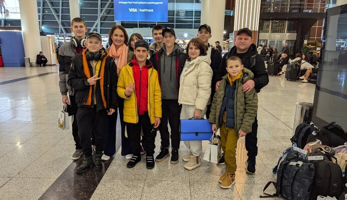 Украина вернула 8 детей, которых похитили россияне из Николаевской области