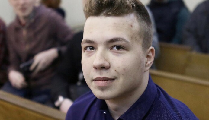 Бывший оппозиционер Протасевич заявил, что работает на разведку Беларуси