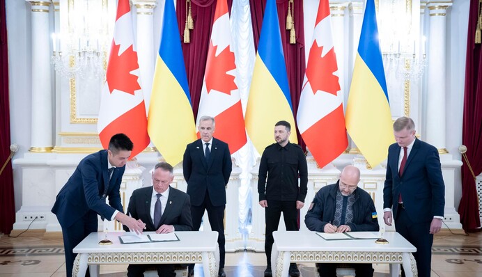 Канада досрочно выделила $10 млн на ремонт энергетической инфраструктуры Украины