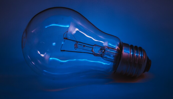 В Украине пока отменили графики почасовых отключений света — их вернут вечером