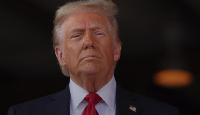 Рейтинг Трампа упал до самого низкого уровня за время второго президентства — CNN