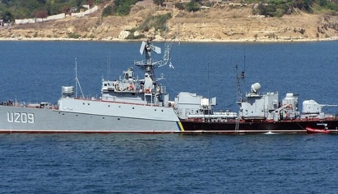 У Севастополі горів корабель зі складу Чорноморського флоту