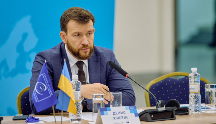 Минсоцполитики: заявления от украинцев в рассрочку 1000 грн будут принимать с 15 ноября