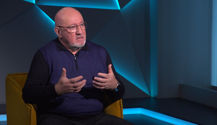 Бывший военный прокурор Чумак объяснил, как манипулируют темой 