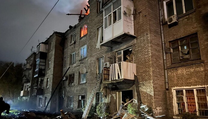 РФ вдарила по Кам’янському дронами – у місті кілька пожеж