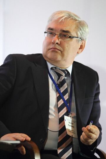 Apple сообщает о рекордном количестве предзаказов новых iPhone