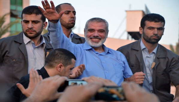 Порошенко уволил исполняющую обязанности главы Луганской ОГА