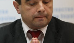 Падение экономики ускоряется