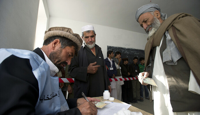 Выборы в Афганистане могут завершиться новой войной