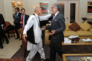 В Афганистане пересчитают бюллетени